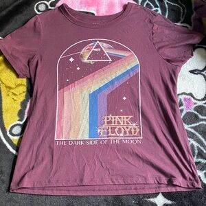 Pink Floyd shirt